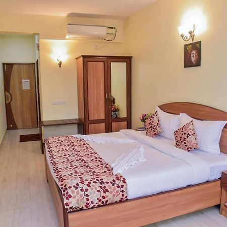 Candolim Grande Resort Exterior photo