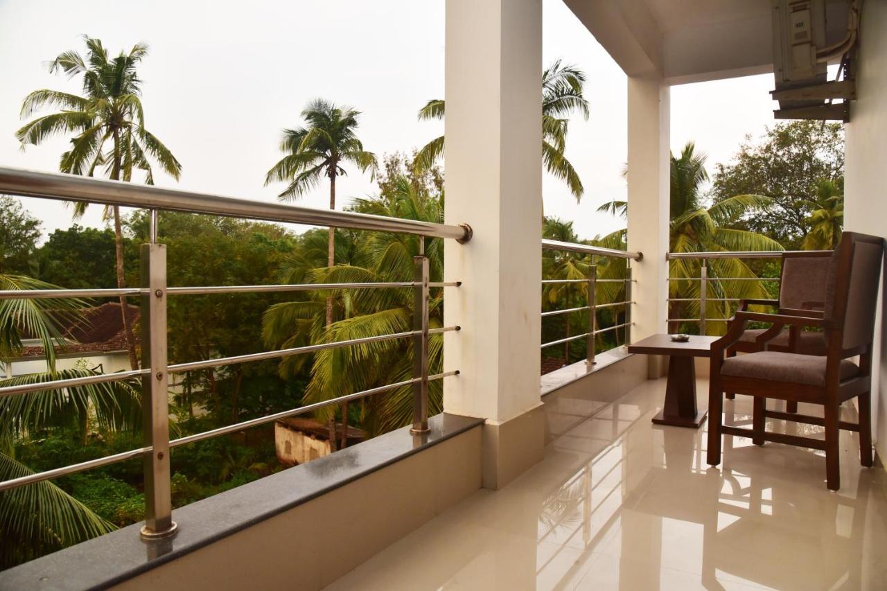 Candolim Grande Resort Exterior photo