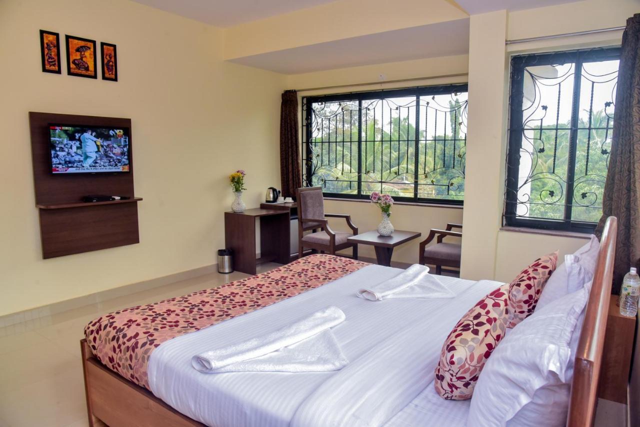 Candolim Grande Resort Exterior photo